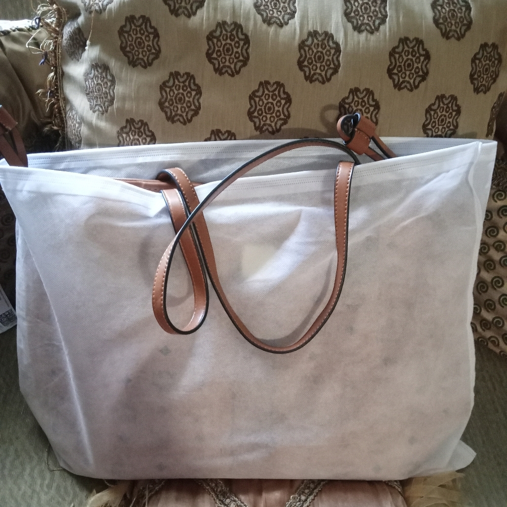 Tote and Wallet Set - Picture 8 of 11